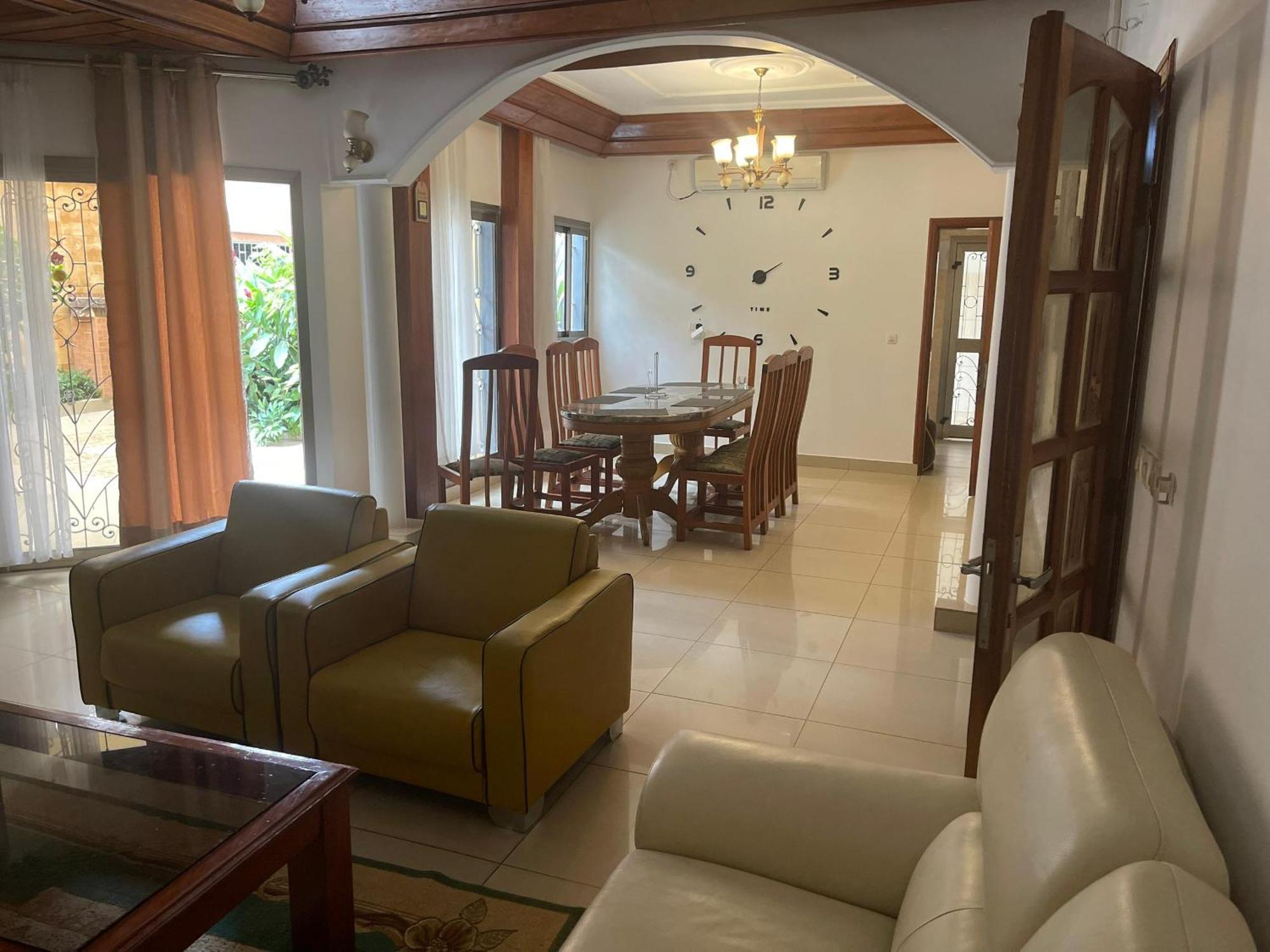 Toundalia Residence Yaounde Exterior photo